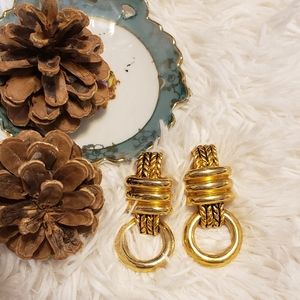 Vintage Claire Deve Paris Clip On Earrings